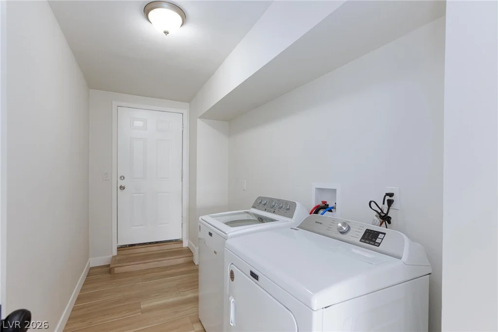 6121 Sonoma, Las Vegas, NV 89107