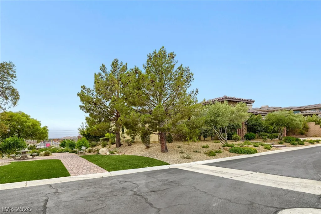 9707 Dream Brook, Las Vegas, NV 89149