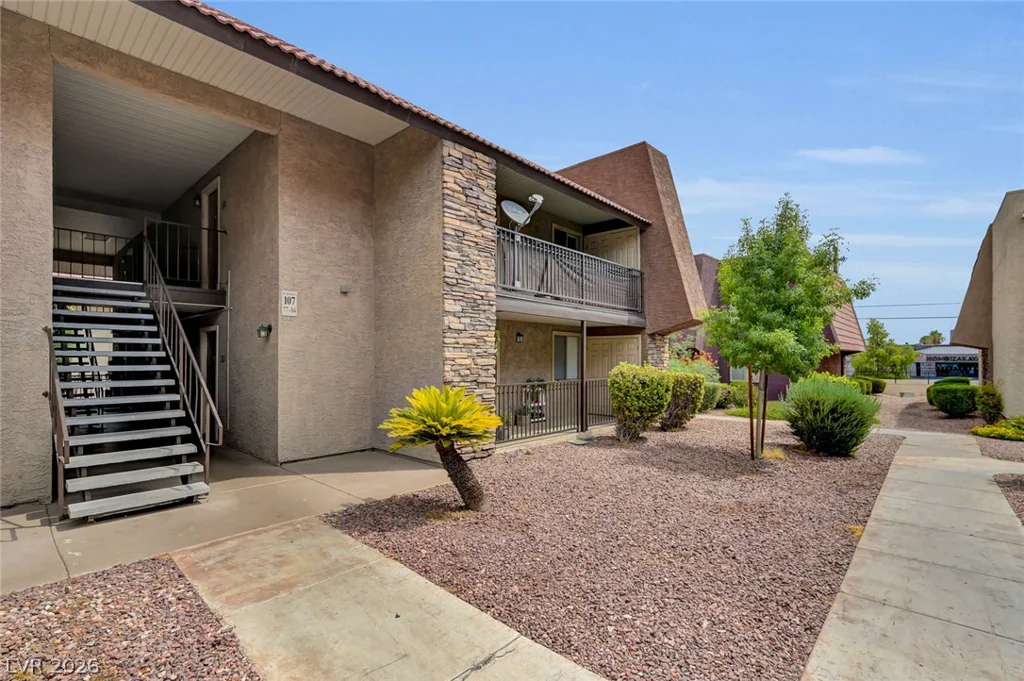 4340 Sandy River, Las Vegas, NV 89103
