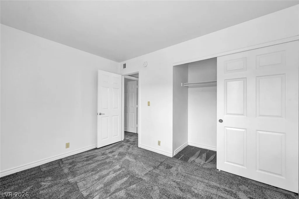 4340 Sandy River, Las Vegas, NV 89103