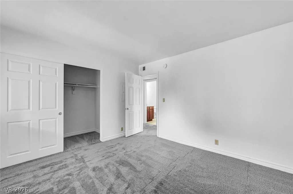 4340 Sandy River, Las Vegas, NV 89103