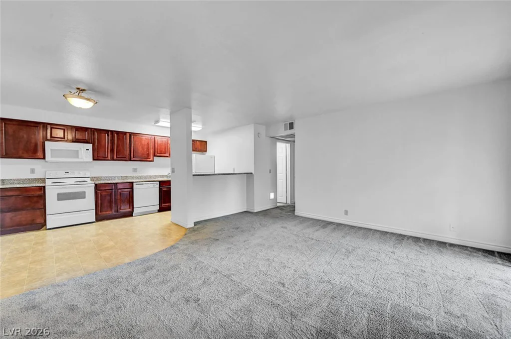 4340 Sandy River, Las Vegas, NV 89103