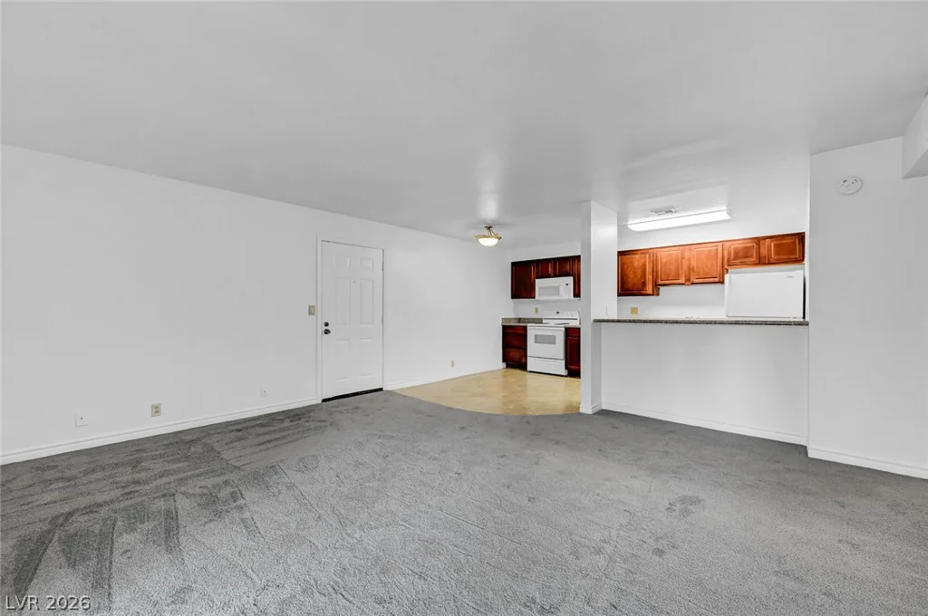 4340 Sandy River, Las Vegas, NV 89103