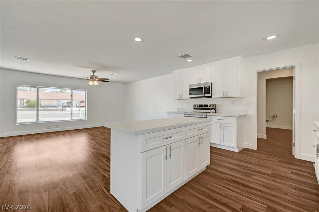 1580 Quarter Horse, Henderson, NV 89002