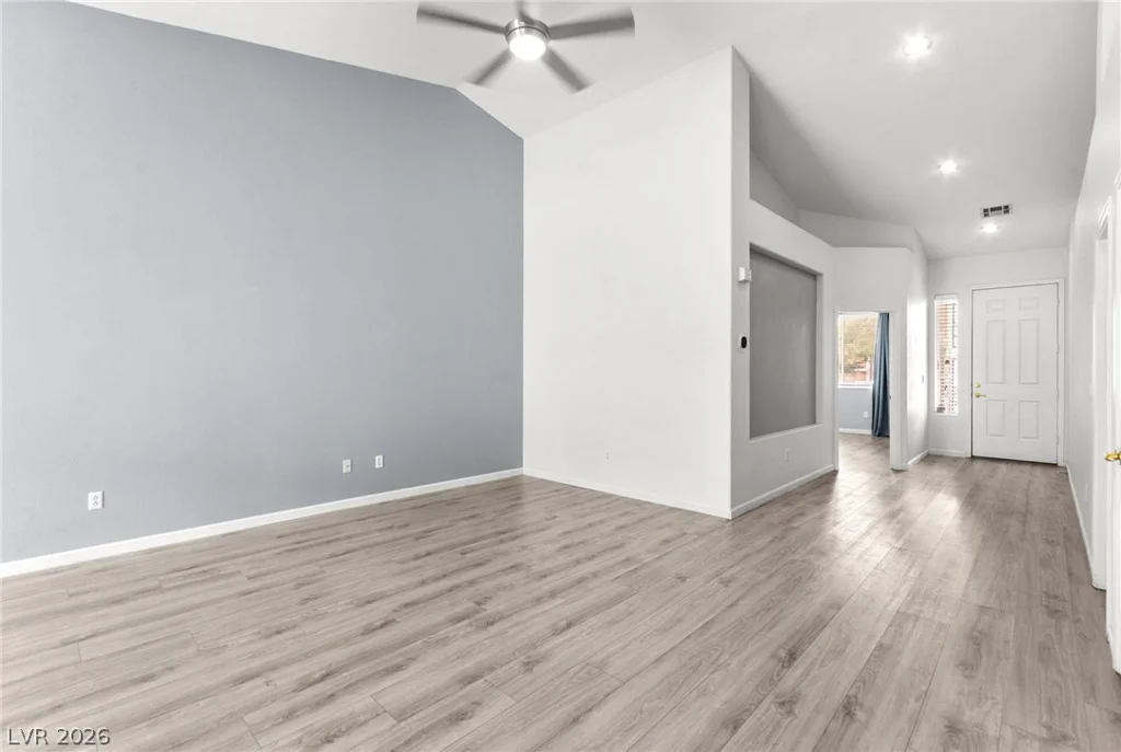 9257 Blue Flax, Las Vegas, NV 89148