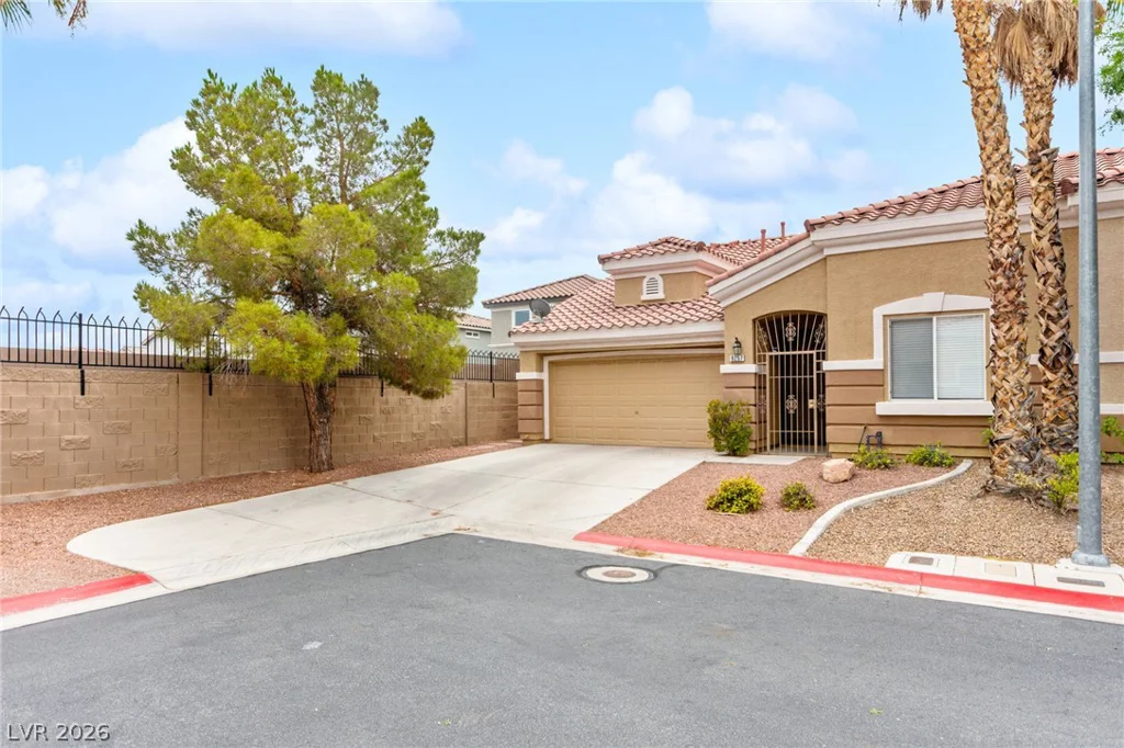 9257 Blue Flax, Las Vegas, NV 89148