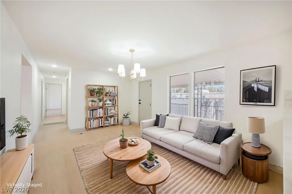 2885 Humboldt, Las Vegas, NV 89142