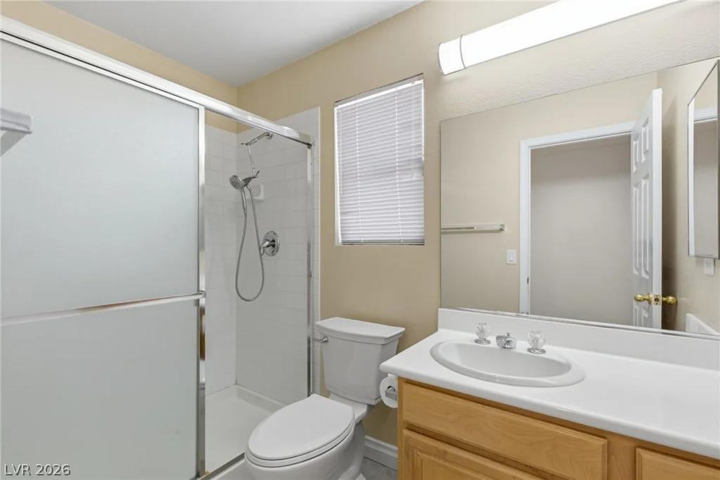 8598 Waterford Bend, Las Vegas, NV 89123