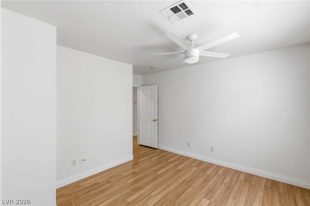 8598 Waterford Bend, Las Vegas, NV 89123