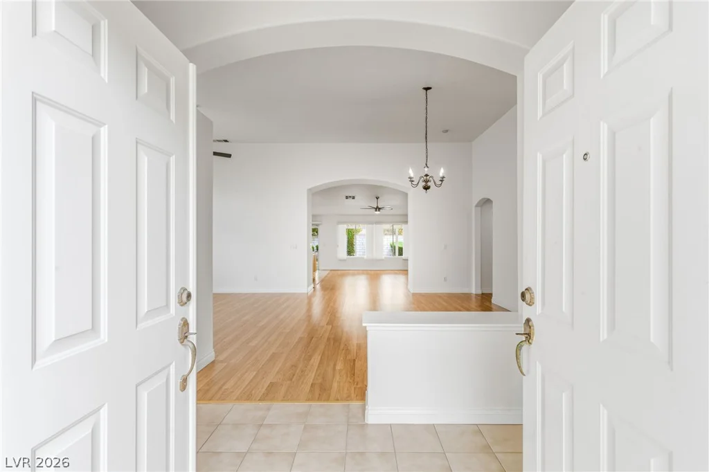 8598 Waterford Bend, Las Vegas, NV 89123