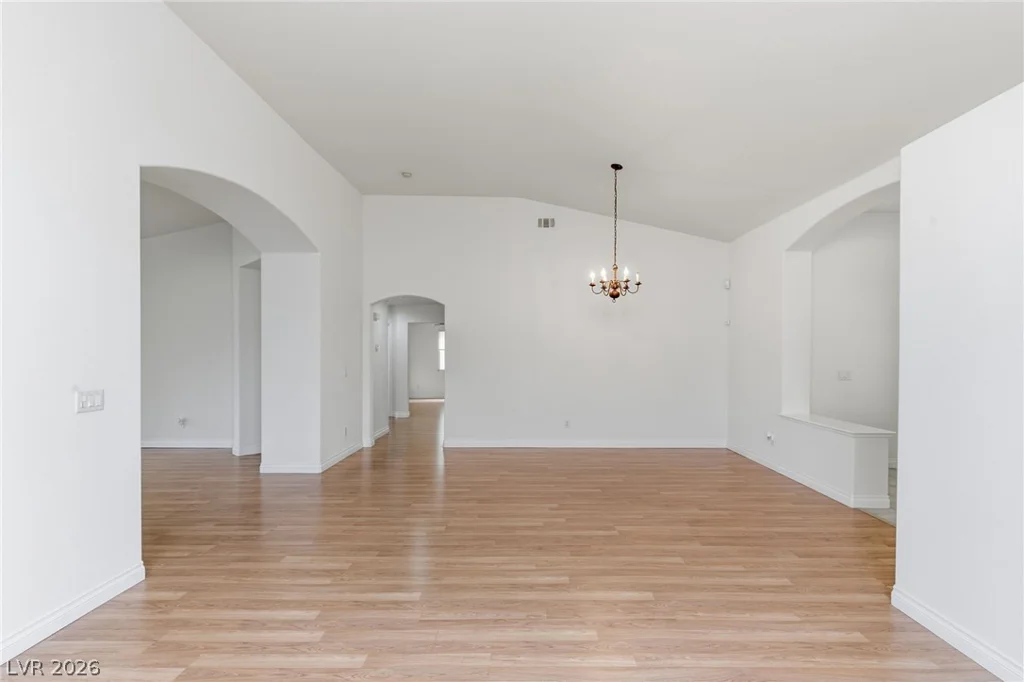 8598 Waterford Bend, Las Vegas, NV 89123