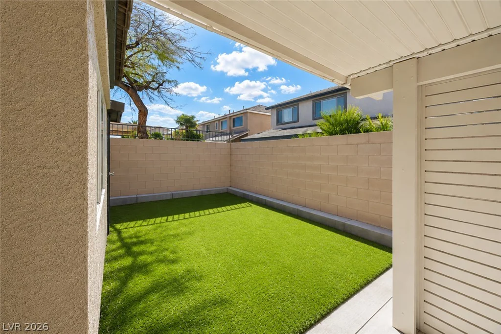 601 Bear Grass, Las Vegas, NV 89144