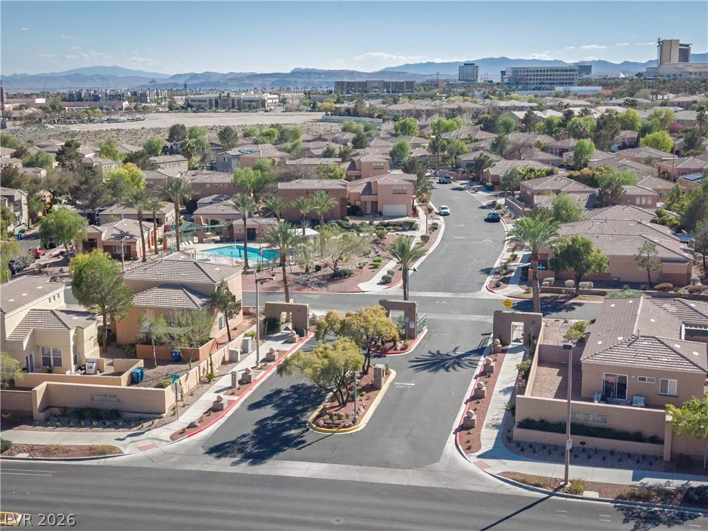 601 Bear Grass, Las Vegas, NV 89144