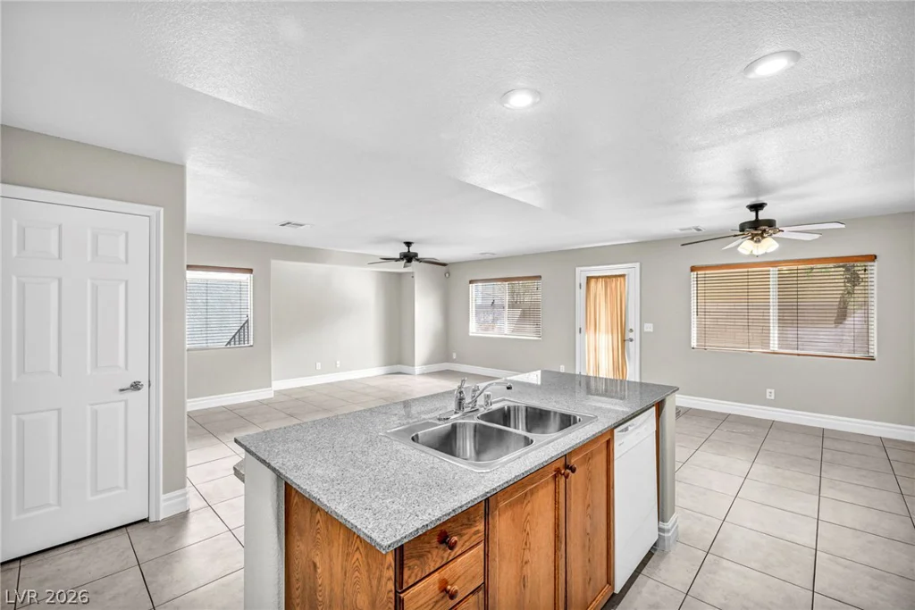 224 Dog Leg, Las Vegas, NV 89148