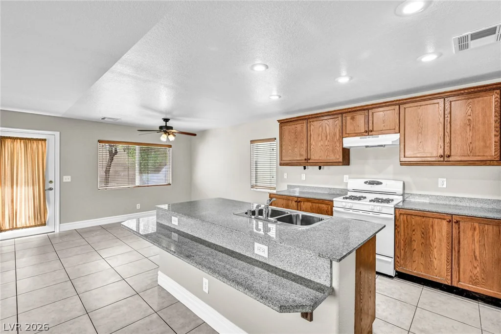 224 Dog Leg, Las Vegas, NV 89148
