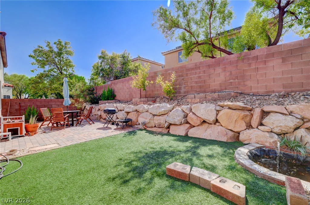 9831 Twin Mill, Las Vegas, NV 89178
