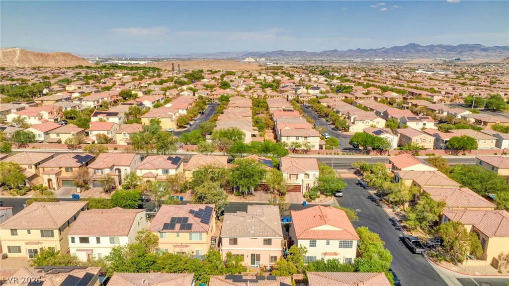 9831 Twin Mill, Las Vegas, NV 89178