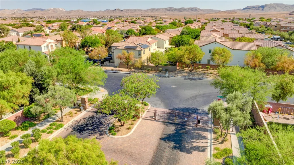9831 Twin Mill, Las Vegas, NV 89178