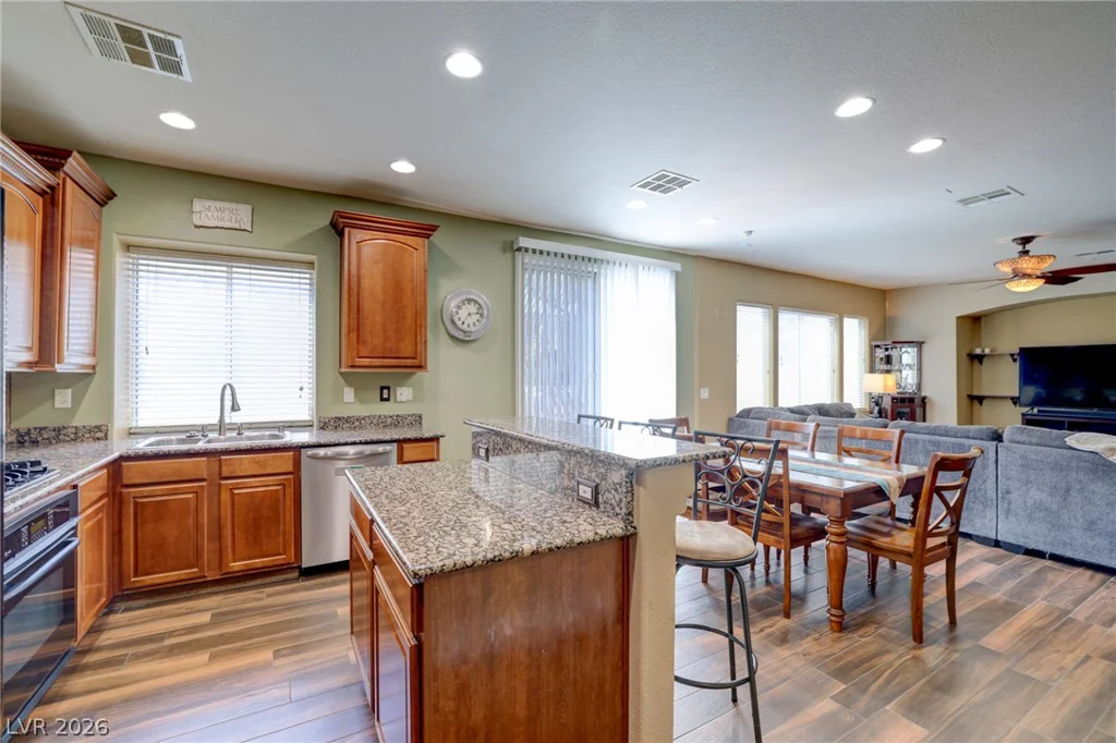 9831 Twin Mill, Las Vegas, NV 89178