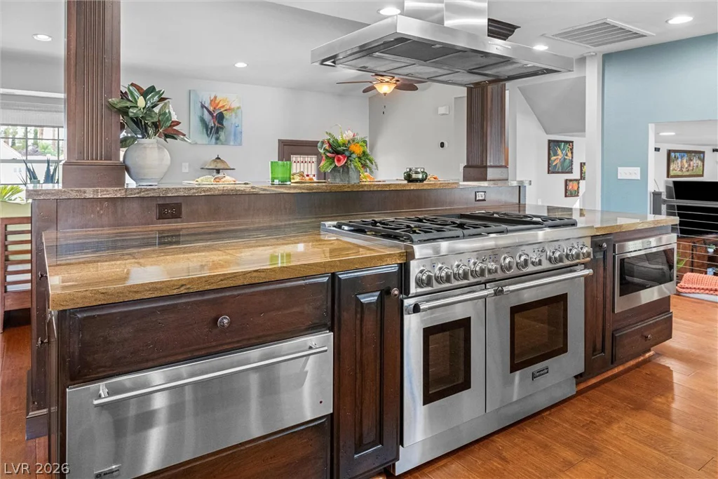 8712 Bolzano, Las Vegas, NV 89117