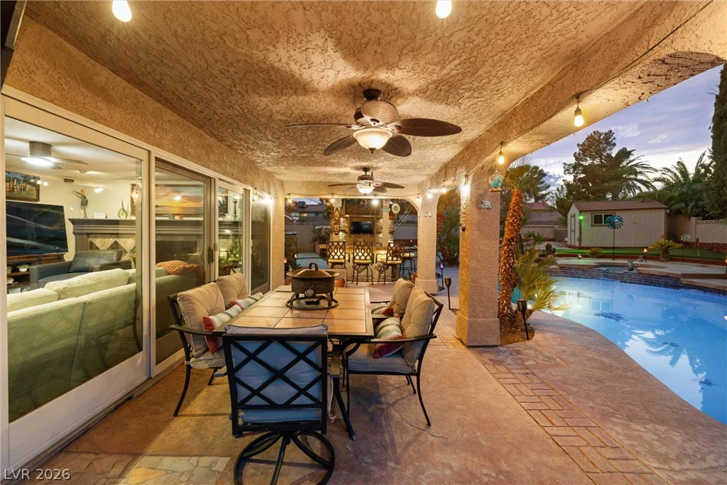 8712 Bolzano, Las Vegas, NV 89117