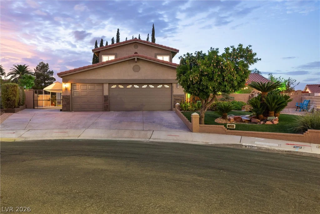 8712 Bolzano, Las Vegas, NV 89117