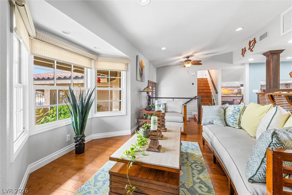 8712 Bolzano, Las Vegas, NV 89117