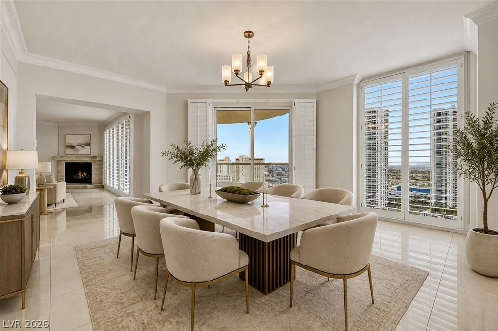 2777 Paradise, Las Vegas, NV 89109