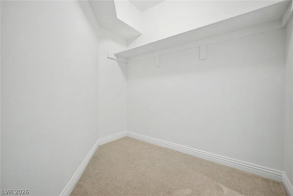 2777 Paradise, Las Vegas, NV 89109