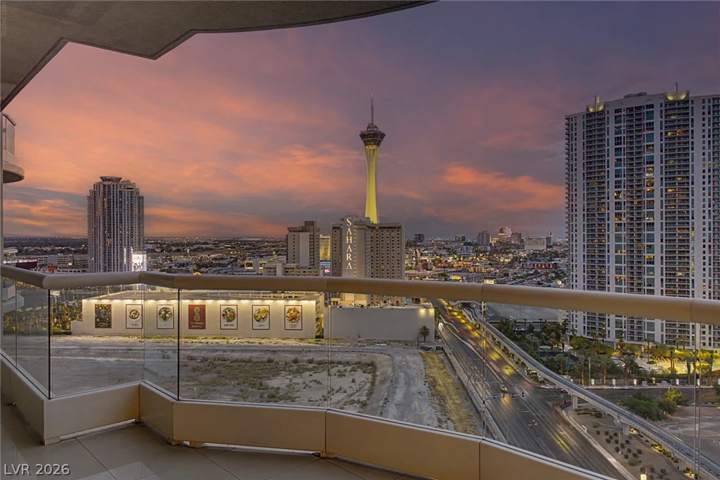 2777 Paradise, Las Vegas, NV 89109