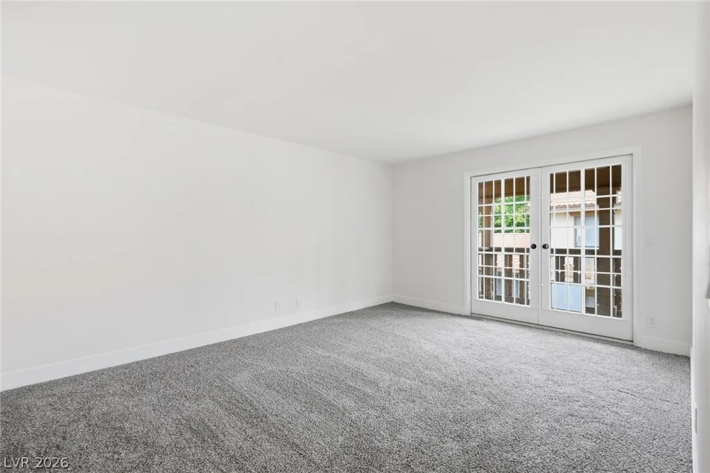 3045 Pinehurst, Las Vegas, NV 89109