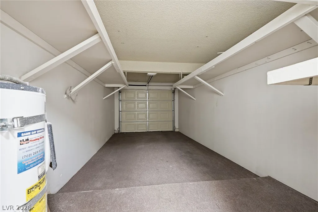 3045 Pinehurst, Las Vegas, NV 89109