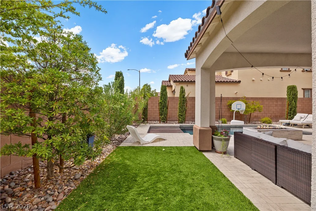 2159 County Down, Henderson, NV 89044