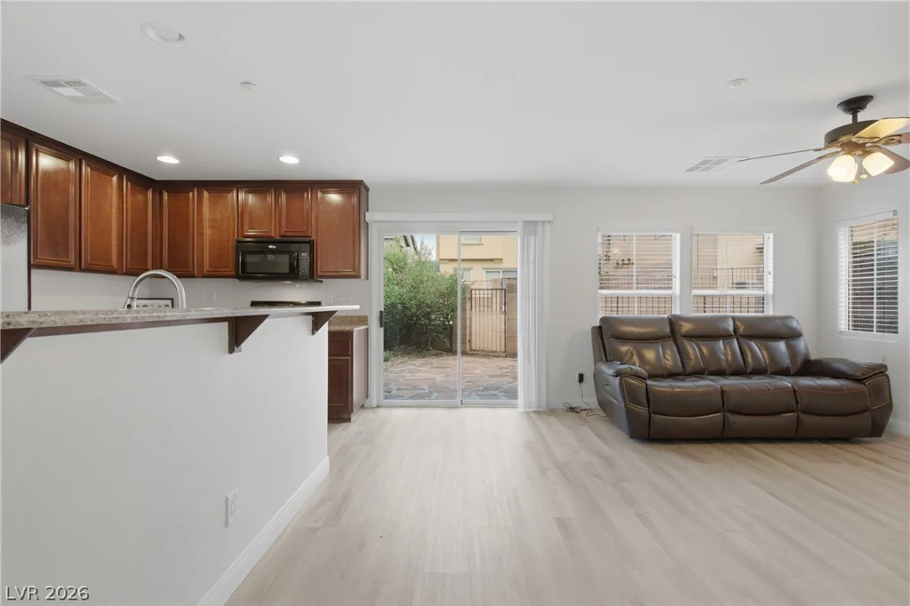 1158 Paradise River, Henderson, NV 89002