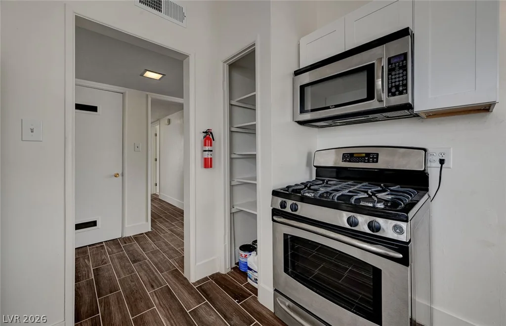 2317 Howard, Las Vegas, NV 89104