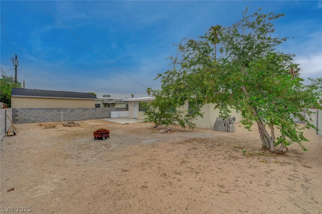 2317 Howard, Las Vegas, NV 89104