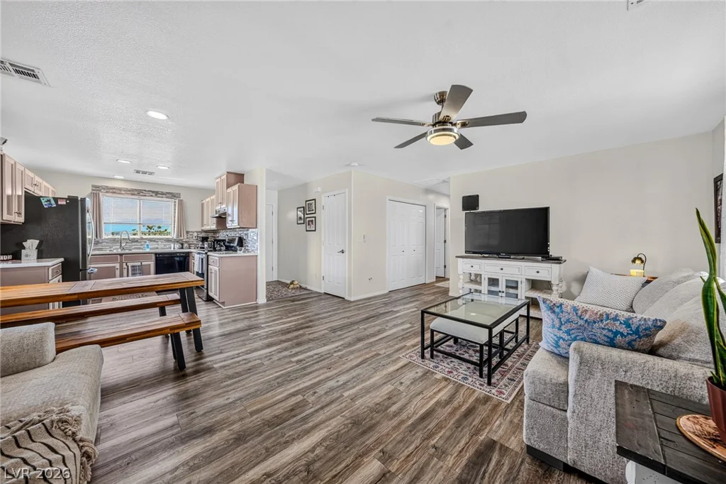 2970 Rio Rico, Pahrump, NV 89048