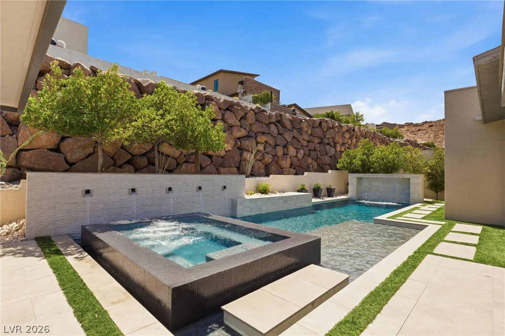 2211 Overlook Canyon, Henderson, NV 89052