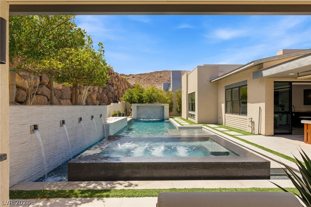 2211 Overlook Canyon, Henderson, NV 89052