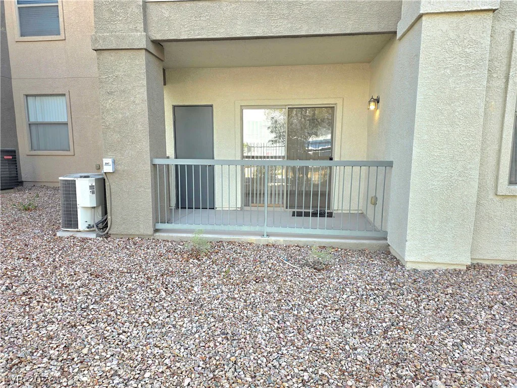 8000 Badura, Las Vegas, NV 89113