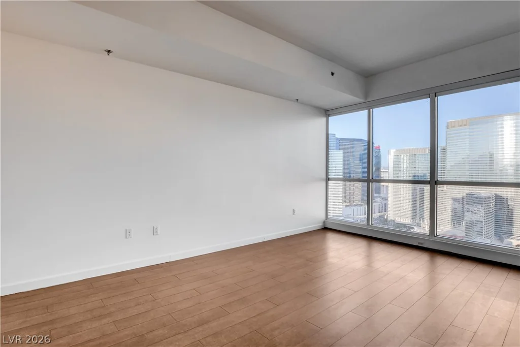 4575 Dean Martin, Las Vegas, NV 89103