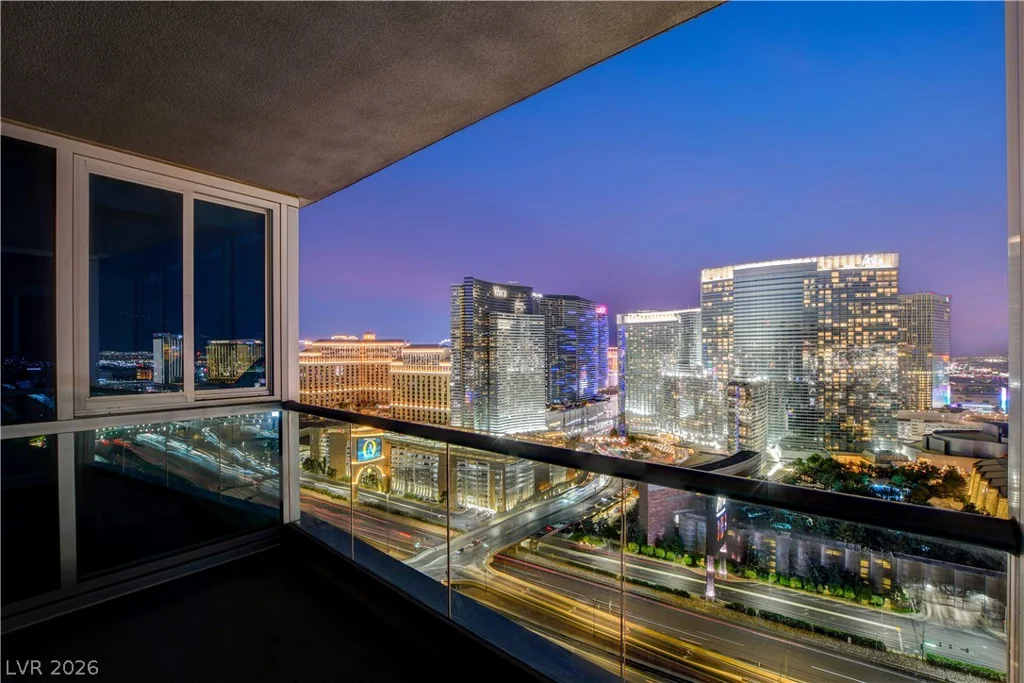 4575 Dean Martin, Las Vegas, NV 89103