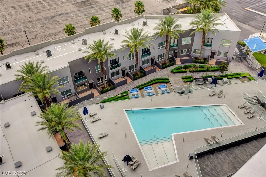 4575 Dean Martin, Las Vegas, NV 89103