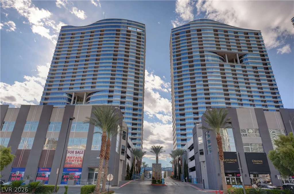 4575 Dean Martin, Las Vegas, NV 89103