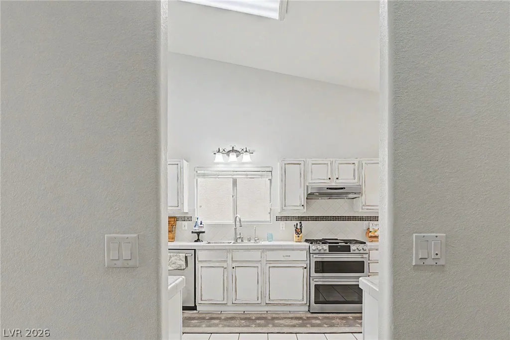 1780 Summerwood, Henderson, NV 89012