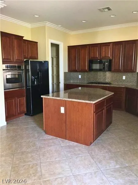 2175 Clearwater Lake, Henderson, NV 89044