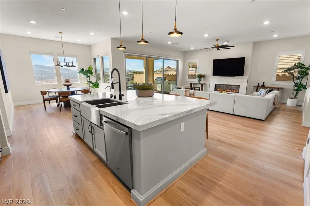 393 Faro Di Portofino, Henderson, NV 89011