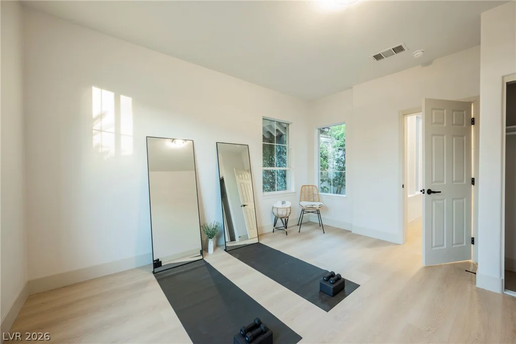 925 Granger Farm, Las Vegas, NV 89145