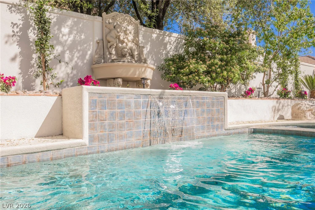 925 Granger Farm, Las Vegas, NV 89145