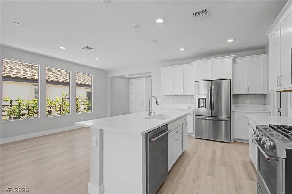 48 Crimson Cactus, Henderson, NV 89011